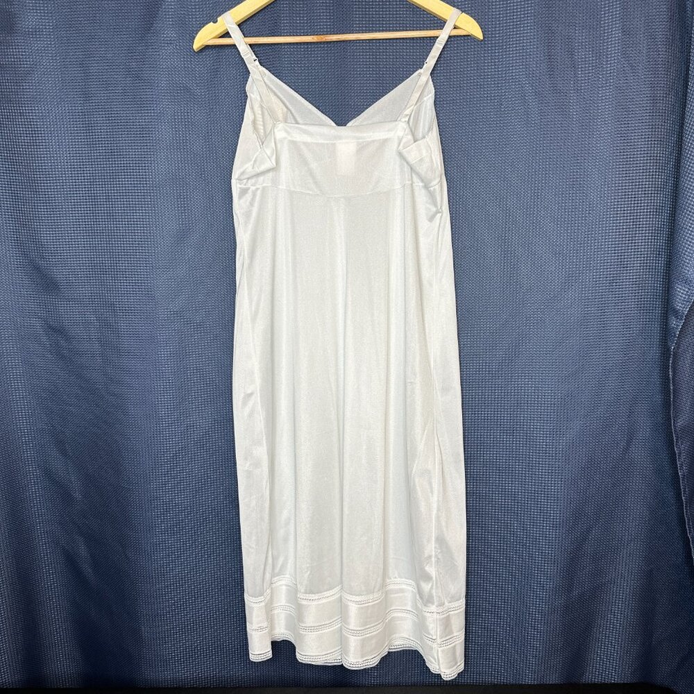 Vintage NWT Montgomery Ward white adjustable length satin slip, Size 16 - Picture 2 of 7